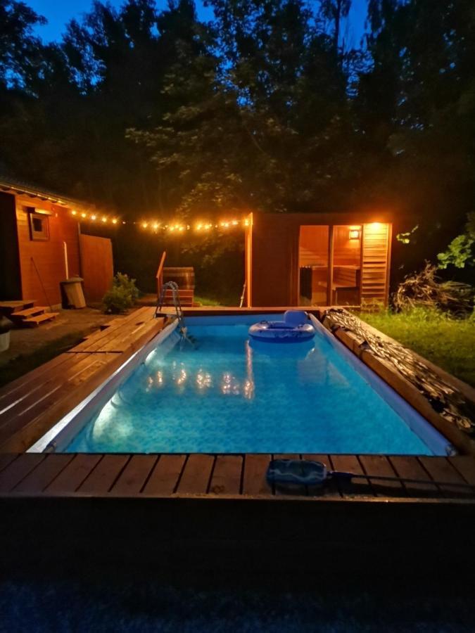 Dziki Zakatek Piskornia Dom Z Sauna Экстерьер фото